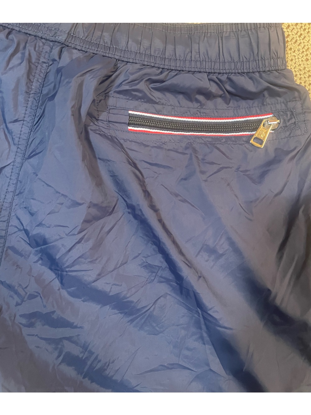 MONCLER SWIM SHORTS - Picture 5 of 11